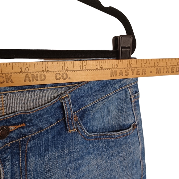 OLD NAVY The Diva Medium Blue Jeans 10 Short - Picture 6 of 6